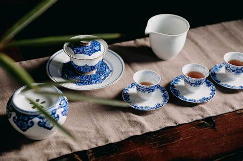 An Exploration of Chinese Tea Utensils: A Cultural Journey Through Brewed Perfection